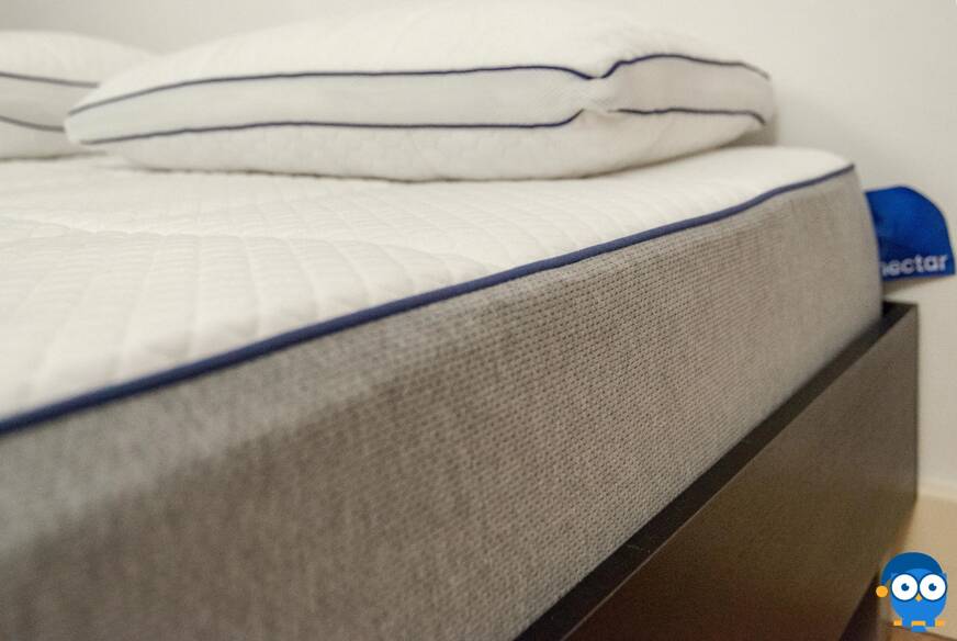 Nectar mattress with pillows